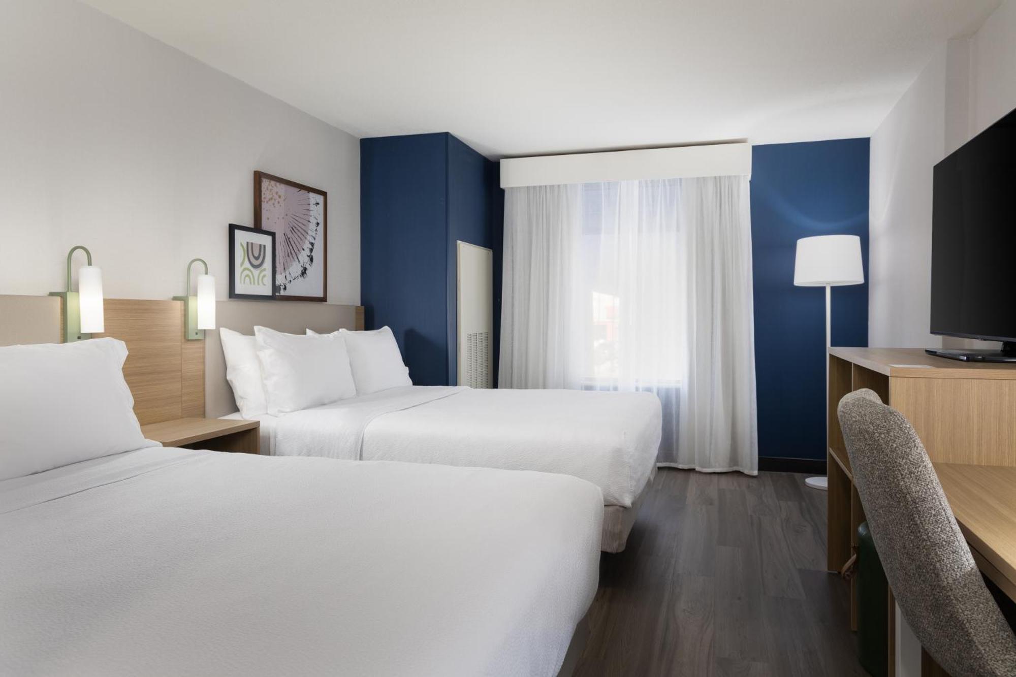 Spark By Hilton جيلف المظهر الخارجي الصورة
